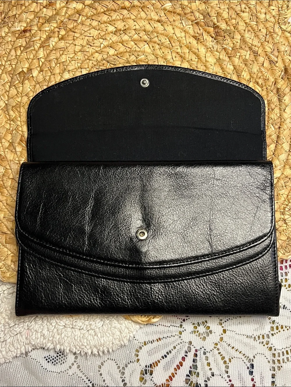 Nordstrom Classic Black Soft Leather Women's Clutch Wallet 3 Snap Compartments